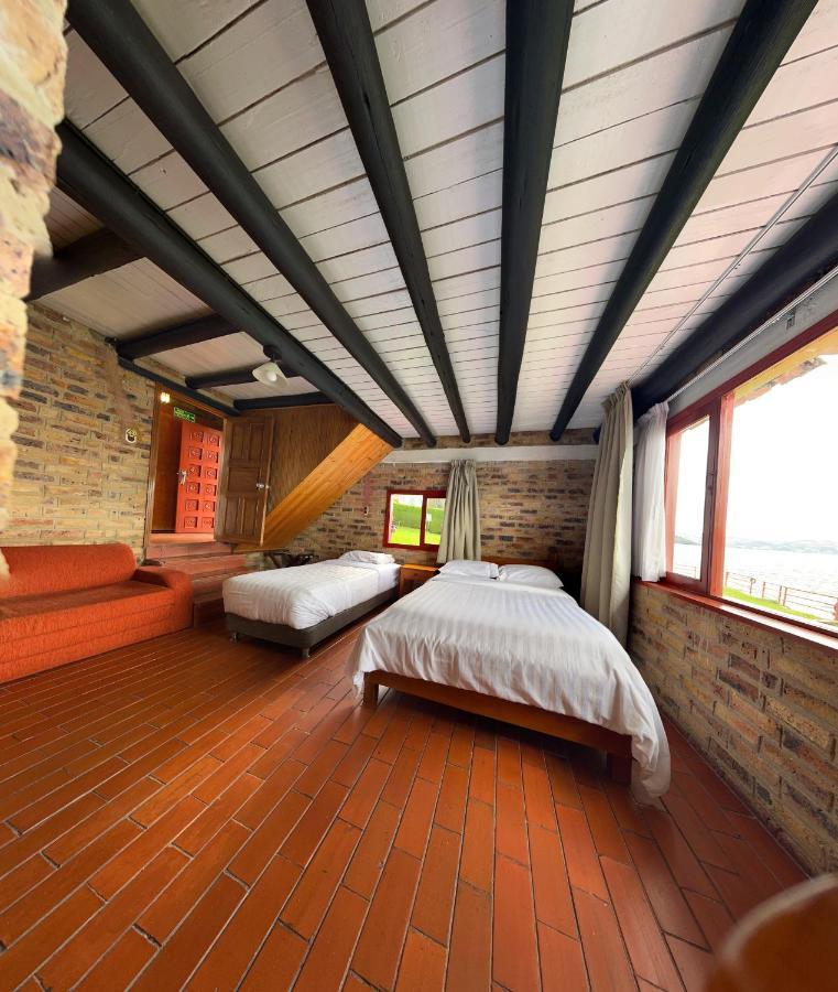 Hotel Refugio Santa Ines Aquitania Extérieur photo